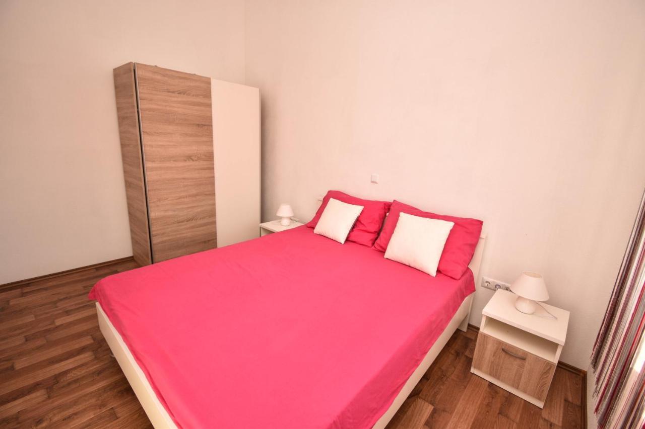 Apartmani Lukic Vir Exterior foto