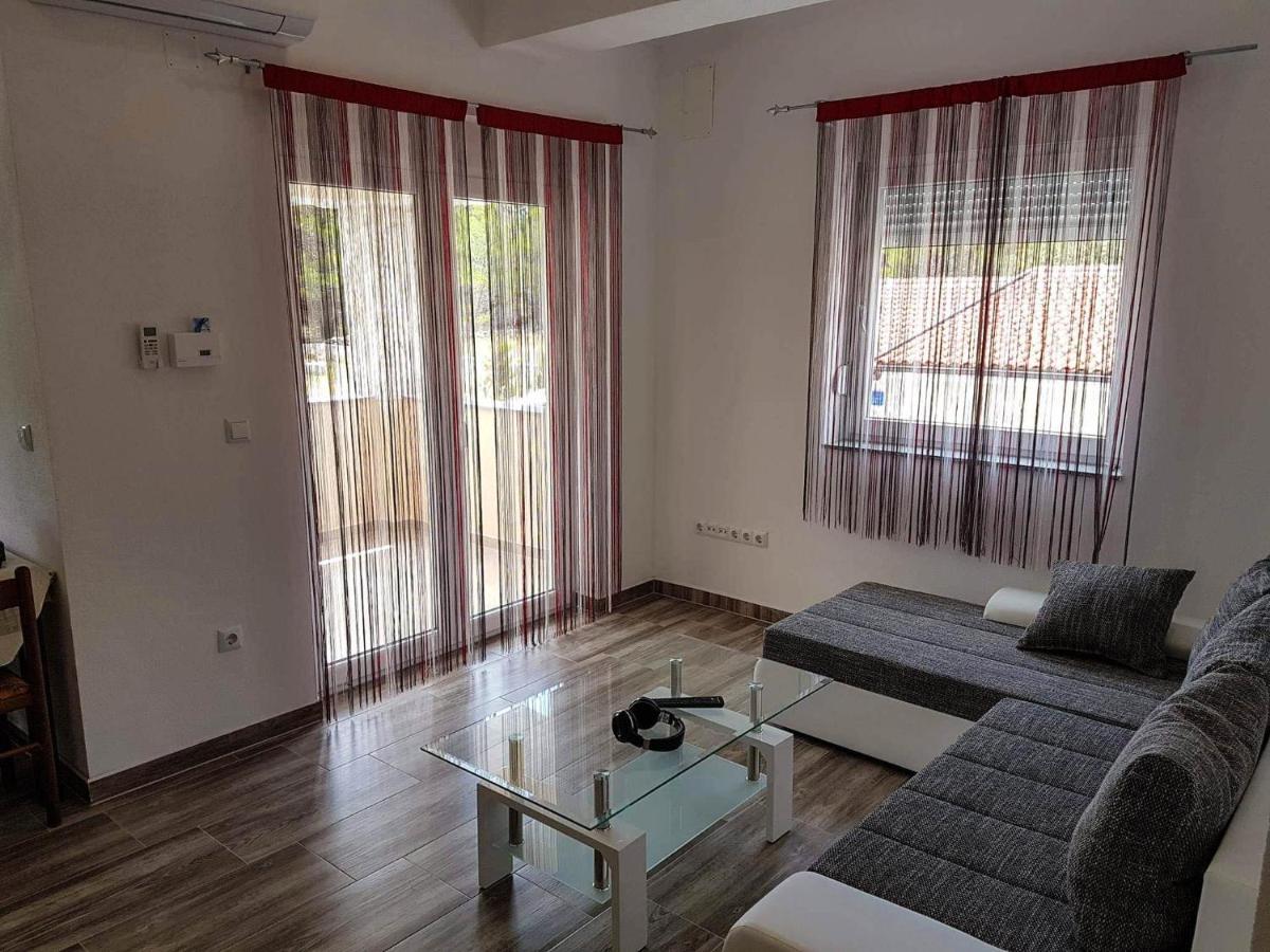 Apartmani Lukic Vir Exterior foto